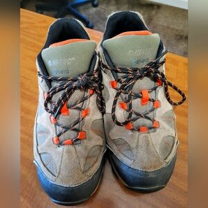 Hi-Tec i-shield Ortholite hiking sneaker women's 9  #2535